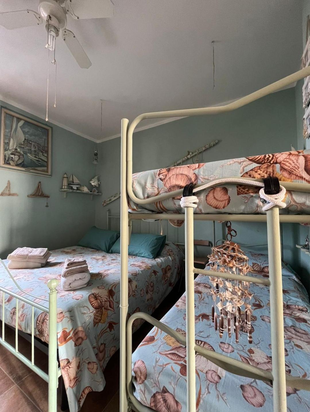 Casa Vacanze Marina Di Pisa Catola Eksteriør billede