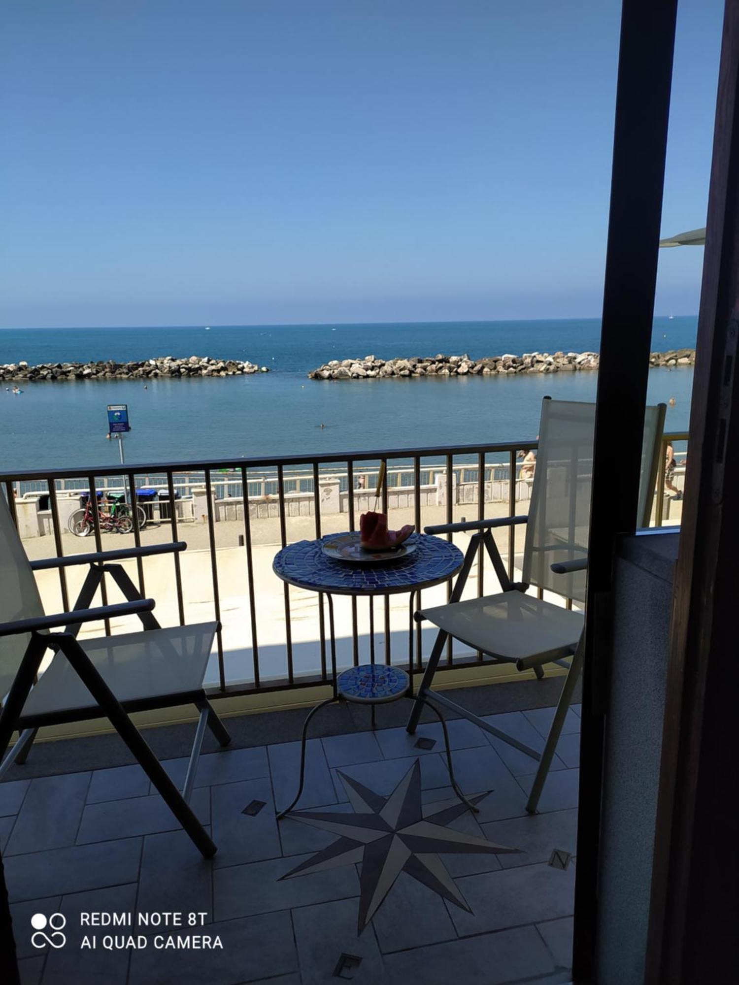 Casa Vacanze Marina Di Pisa Catola Eksteriør billede