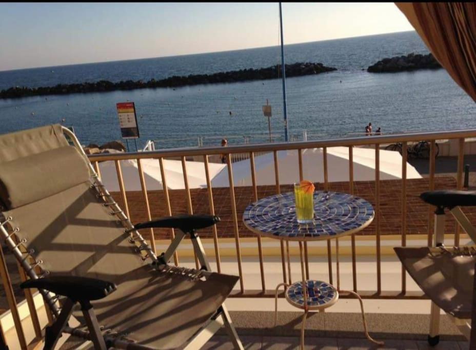 Casa Vacanze Marina Di Pisa Catola Eksteriør billede